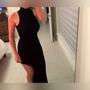 A+ Ellen Classic Black Maxi Dress